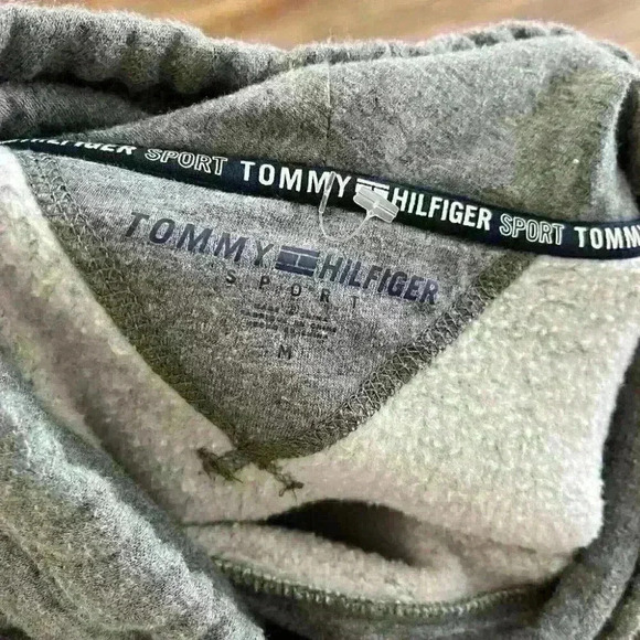 Tommy Hilfiger Sport long sleeve sweater pullover Women's Size M - Picture 11 of 12